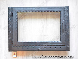 Дверца для камина с жаростойким стеклом керамикой Robax 102